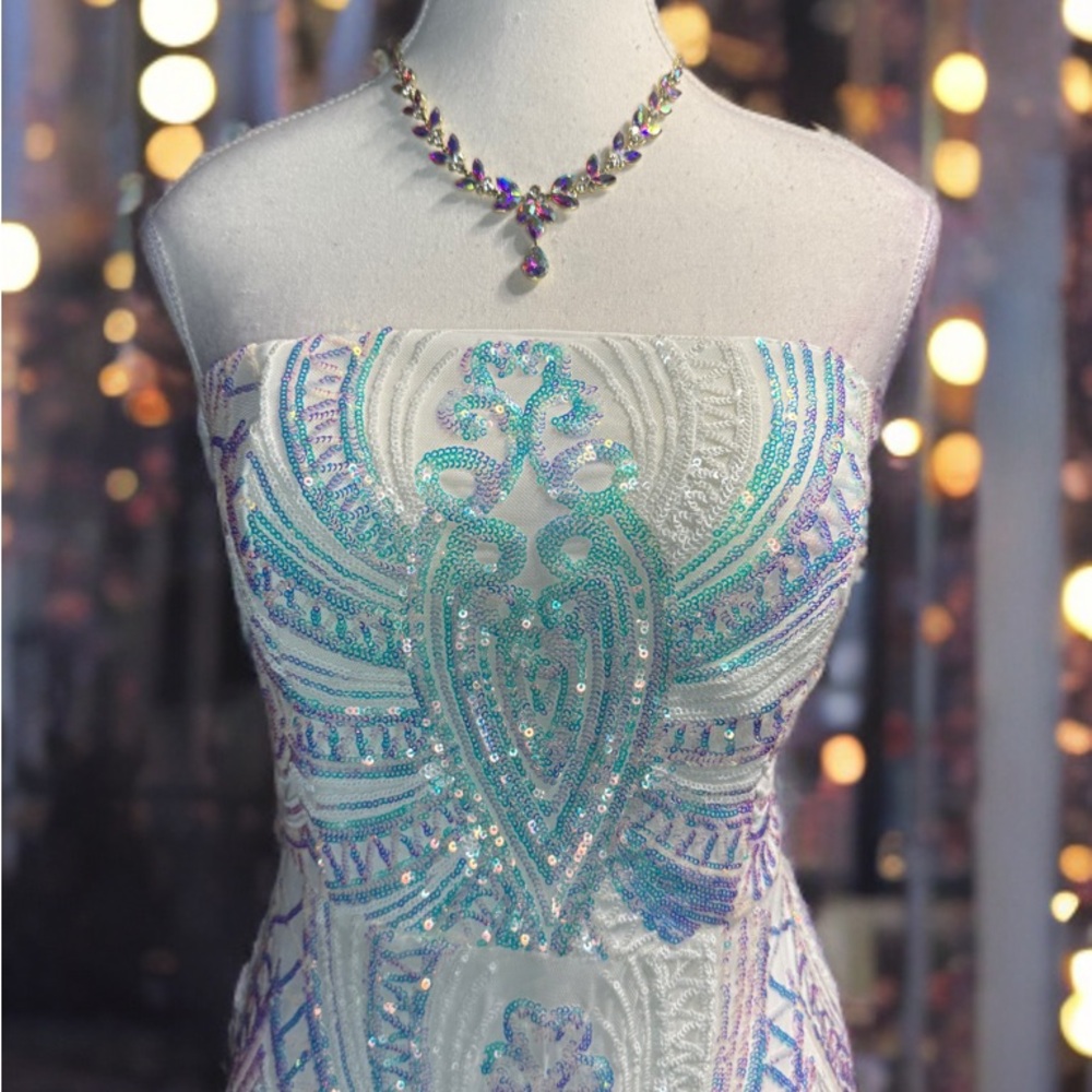 Elegant Strapless Sequin Dress